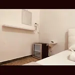 Bb La Fenice Hostel
