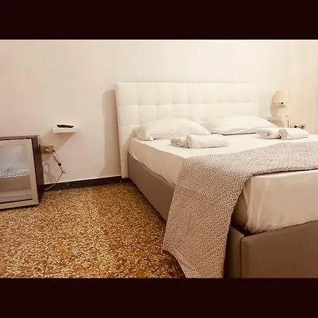 Bb La Fenice Hostel Nápoly