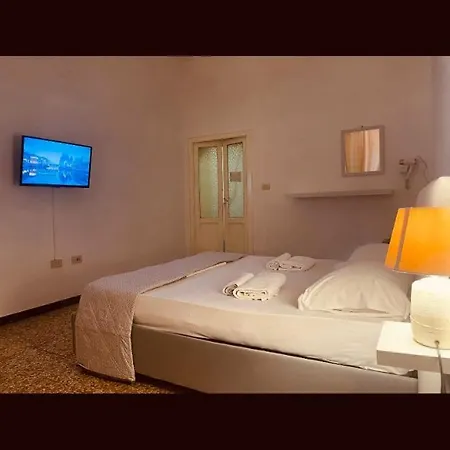 Albergue Bb La Fenice *