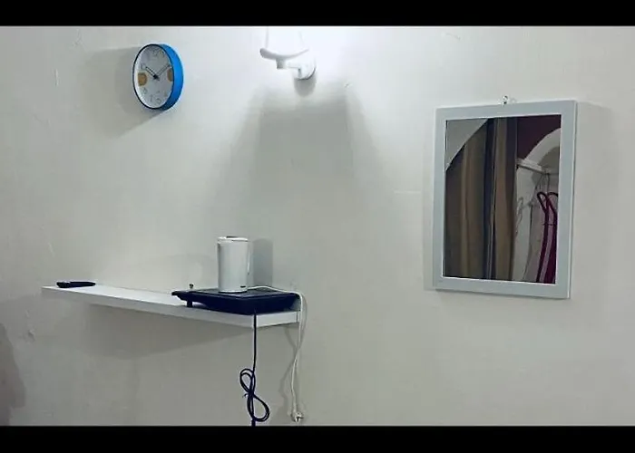 Bb La Fenice Хостел *