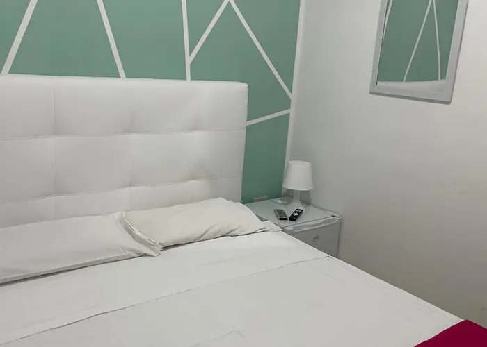 Bb La Fenice Hostel Νάπολη