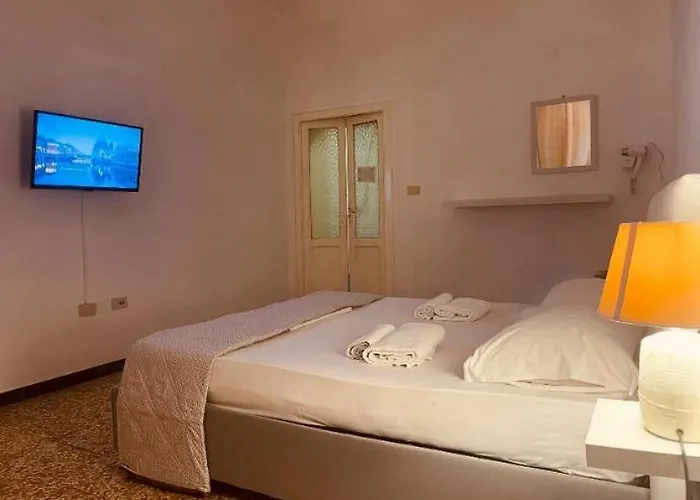 Hostel Bb La Fenice *